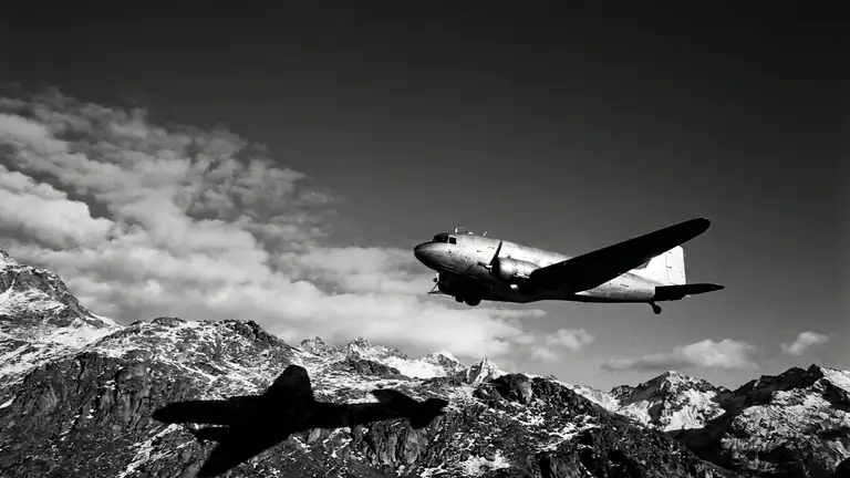Pourquoi Flight Pilot：Simulateur de vol Captive les Joueurs Mobiles header