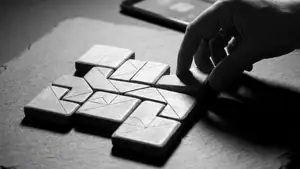Tile Club - Jeu d'Association : Un Défi Stratégique et Captivant header