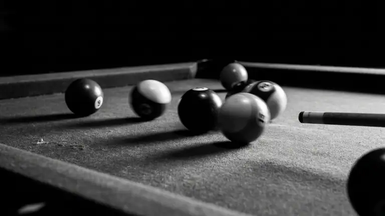 8 Ball Pool: De Impact van iOS en Android Updates op de Speelervaring header