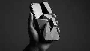 Ontwerp en Ontspan: Phone Case DIY als Creatieve Simulatie header