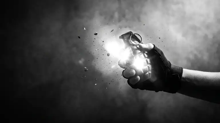 Waarom Free Fire - Light Fest Zijn Rivalen Achterlaat header